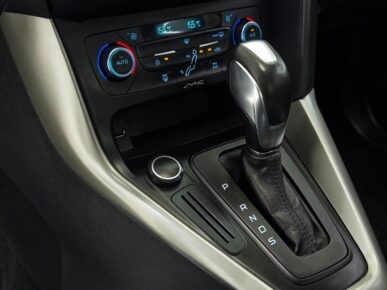 FORD FOCUS SE AT 2.0SC 2019 - Ampére Multimarcas - Veículos usados e semi novos à venda em Curitiba/PR