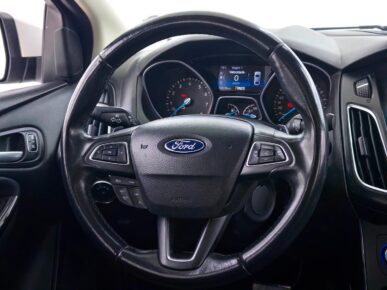 FORD FOCUS TI AT 2.0SC 2019 - Ampére Multimarcas - Veículos usados e semi novos à venda em Curitiba/PR