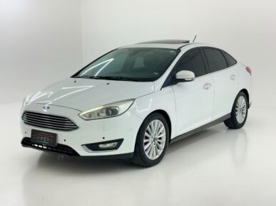 FORD FOCUS TI AT 2.0SC 2019 - Ampére Multimarcas - Veículos usados e semi novos à venda em Curitiba/PR