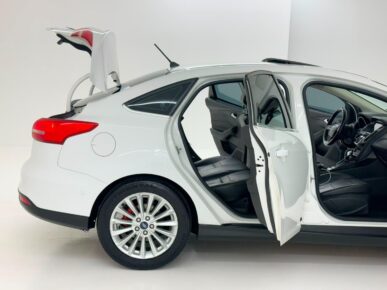 FORD FOCUS TI AT 2.0SC 2019 - Ampére Multimarcas - Veículos usados e semi novos à venda em Curitiba/PR
