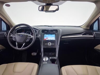 FORD FUSION TITGTDIAWD 2018 - Ampére Multimarcas - Veículos usados e semi novos à venda em Curitiba/PR