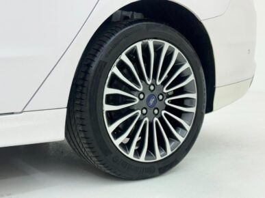 FORD FUSION TITGTDIAWD 2018 - Ampére Multimarcas - Veículos usados e semi novos à venda em Curitiba/PR