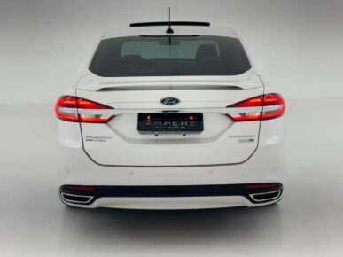 FORD FUSION TITGTDIAWD 2018 - Ampére Multimarcas - Veículos usados e semi novos à venda em Curitiba/PR