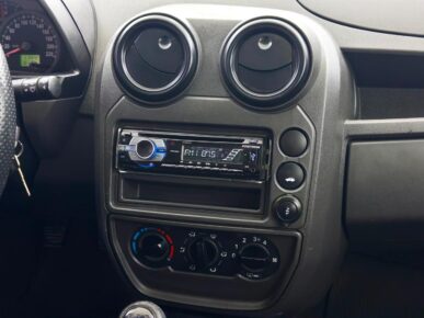FORD KA FLEX 2010 - Ampére Multimarcas - Veículos usados e semi novos à venda em Curitiba/PR