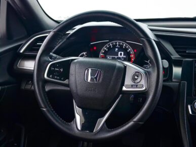 HONDA CIVIC SPORT CVT 2019 - Ampére Multimarcas - Veículos usados e semi novos à venda em Curitiba/PR