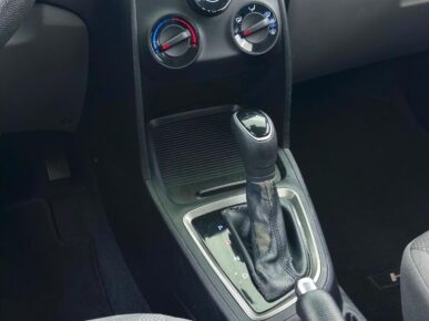 HYUNDAI HB20S 1.6AT COMFORT PLUS BLUEMEDIA D28001 2019 - Ampére Multimarcas - Veículos usados e semi novos à venda em Curitiba/PR