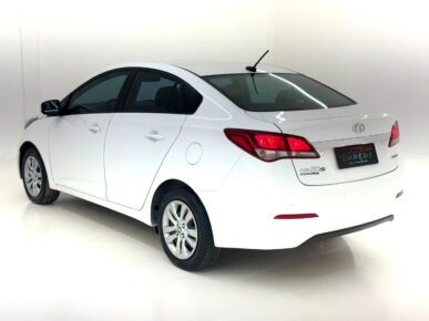 HYUNDAI HB20S 1.6AT COMFORT PLUS BLUEMEDIA D28001 2019 - Ampére Multimarcas - Veículos usados e semi novos à venda em Curitiba/PR