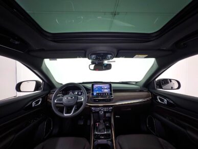 JEEP COMMANDER OVR T270 2022 - Ampére Multimarcas - Veículos usados e semi novos à venda em Curitiba/PR