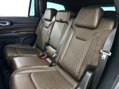 JEEP COMMANDER OVR T270 2022 - Ampére Multimarcas - Veículos usados e semi novos à venda em Curitiba/PR