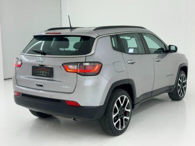 JEEP COMPASS LONG TF 2022 - Ampére Multimarcas - Veículos usados e semi novos à venda em Curitiba/PR