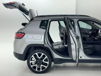 JEEP COMPASS LONG TF 2022 - Ampére Multimarcas - Veículos usados e semi novos à venda em Curitiba/PR