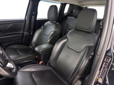 JEEP RENEGADE 1.8 16V FLEX LONGITUDE 4P AUTOMATICO 2021 - Ampére Multimarcas - Veículos usados e semi novos à venda em Curitiba/PR