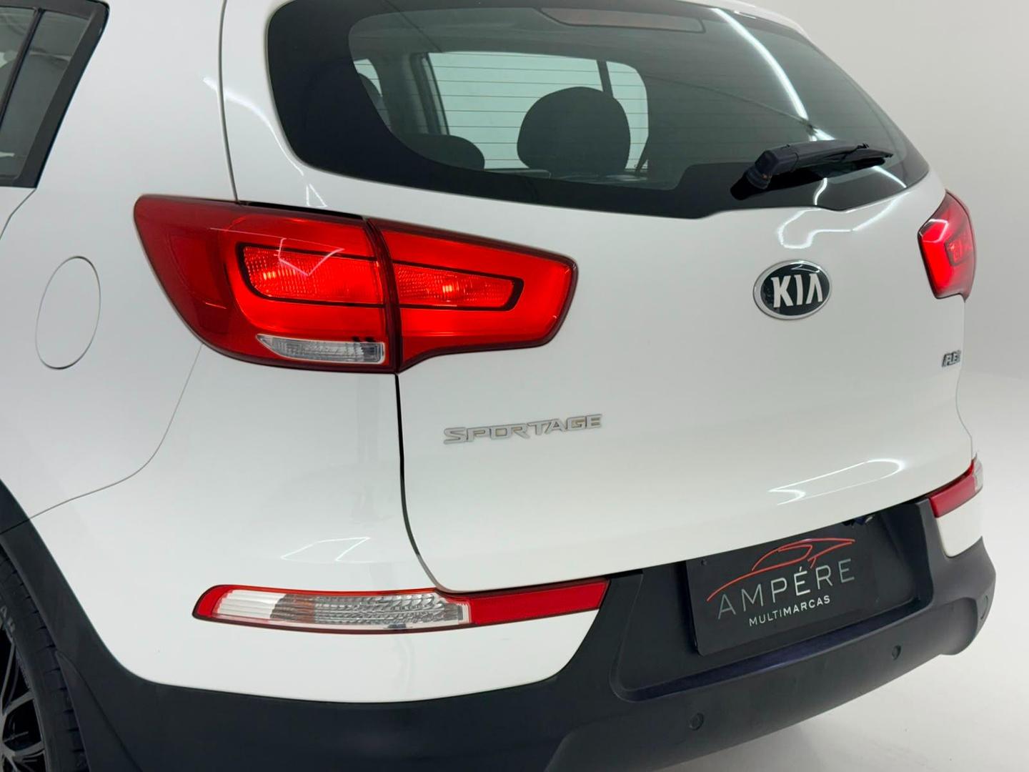 KIA SPORTAGE LX2 OFFG4 2015 - Ampére Multimarcas - Veículos usados e semi novos à venda em Curitiba/PR