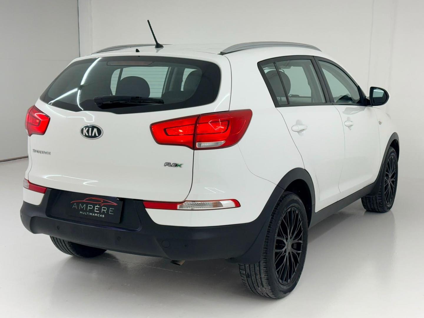 KIA SPORTAGE LX2 OFFG4 2015 - Ampére Multimarcas - Veículos usados e semi novos à venda em Curitiba/PR