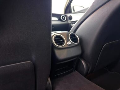 MERCEDES-BENZ C180 2015 - Ampére Multimarcas - Veículos usados e semi novos à venda em Curitiba/PR