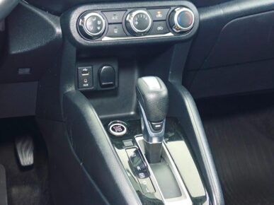 NISSAN KICKS SV CVT 2018 - Ampére Multimarcas - Veículos usados e semi novos à venda em Curitiba/PR