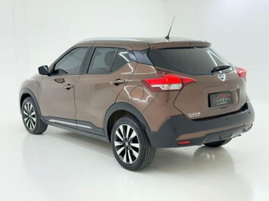 NISSAN KICKS SV CVT 2021 - Ampére Multimarcas - Veículos usados e semi novos à venda em Curitiba/PR
