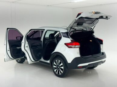 NISSAN KICKS SV CVT 2021 - Ampére Multimarcas - Veículos usados e semi novos à venda em Curitiba/PR