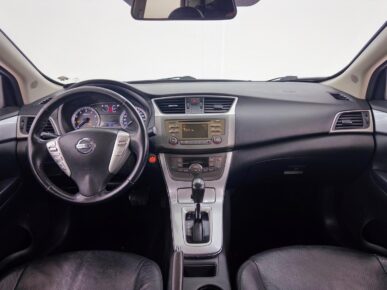 NISSAN SENTRA 20SV CVT 2014 - Ampére Multimarcas - Veículos usados e semi novos à venda em Curitiba/PR