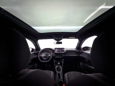 PEUGEOT 208 STYLE MT 2024 - Ampére Multimarcas - Veículos usados e semi novos à venda em Curitiba/PR