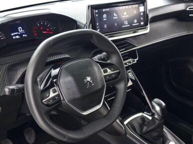 PEUGEOT 208 STYLE MT 2024 - Ampére Multimarcas - Veículos usados e semi novos à venda em Curitiba/PR