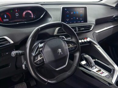 PEUGEOT 3008 GRIFFE AT 2019 - Ampére Multimarcas - Veículos usados e semi novos à venda em Curitiba/PR