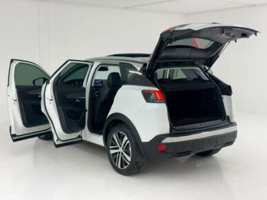 PEUGEOT 3008 GRIFFE AT 2019 - Ampére Multimarcas - Veículos usados e semi novos à venda em Curitiba/PR