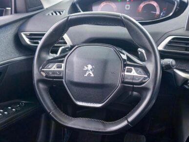 PEUGEOT 3008 GRIFFE AT 2019 - Ampére Multimarcas - Veículos usados e semi novos à venda em Curitiba/PR