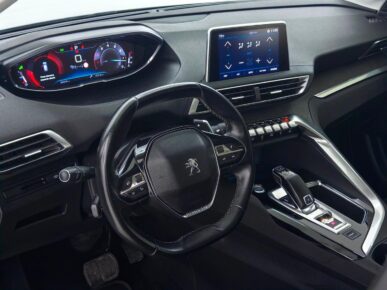 PEUGEOT 3008 GRIFFE AT 2019 - Ampére Multimarcas - Veículos usados e semi novos à venda em Curitiba/PR