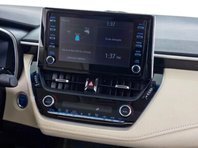 TOYOTA COROLLA APREMIUMH 2022 - Ampére Multimarcas - Veículos usados e semi novos à venda em Curitiba/PR