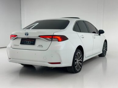 TOYOTA COROLLA APREMIUMH 2022 - Ampére Multimarcas - Veículos usados e semi novos à venda em Curitiba/PR