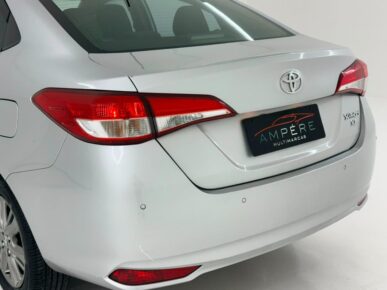 TOYOTA YARIS SA PLSCNT 2022 - Ampére Multimarcas - Veículos usados e semi novos à venda em Curitiba/PR