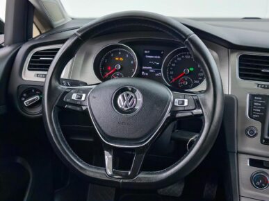VOLKSWAGEN GOLF 1.4 TSI VARIANT COMFORTLINE 16V 2017 - Ampére Multimarcas - Veículos usados e semi novos à venda em Curitiba/PR