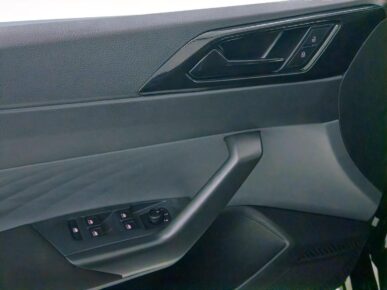 VOLKSWAGEN POLO MB 2023 - Ampére Multimarcas - Veículos usados e semi novos à venda em Curitiba/PR