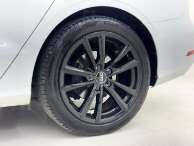 AUDI A3 LM 180CV 2014 - Ampére Multimarcas - Veículos usados e semi novos à venda em Curitiba/PR