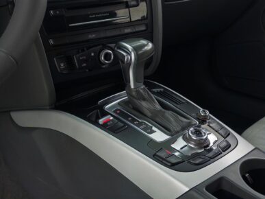 AUDI A5 SPORTBACK 170CV 2016 - Ampére Multimarcas - Veículos usados e semi novos à venda em Curitiba/PR