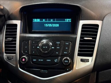 CHEVROLET CRUZE LT HB 2014 - Ampére Multimarcas - Veículos usados e semi novos à venda em Curitiba/PR