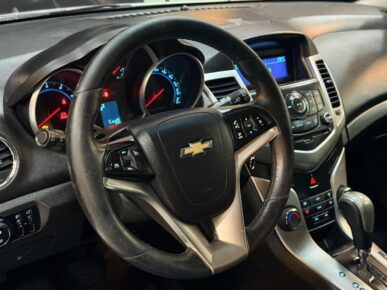 CHEVROLET CRUZE LT HB 2014 - Ampére Multimarcas - Veículos usados e semi novos à venda em Curitiba/PR
