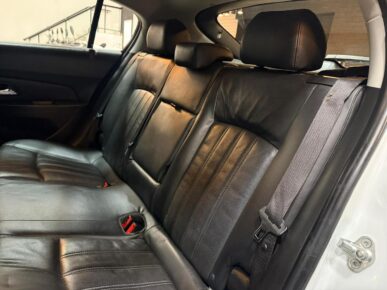 CHEVROLET CRUZE LT HB 2014 - Ampére Multimarcas - Veículos usados e semi novos à venda em Curitiba/PR