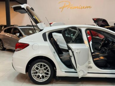CHEVROLET CRUZE LT HB 2014 - Ampére Multimarcas - Veículos usados e semi novos à venda em Curitiba/PR