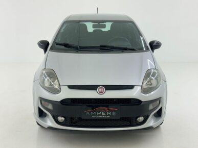 FIAT PUNTO BLACKMOTIN DL 2017 - Ampére Multimarcas - Veículos usados e semi novos à venda em Curitiba/PR