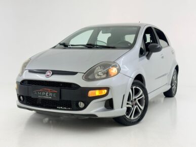 FIAT PUNTO BLACKMOTIN DL 2017 - Ampére Multimarcas - Veículos usados e semi novos à venda em Curitiba/PR