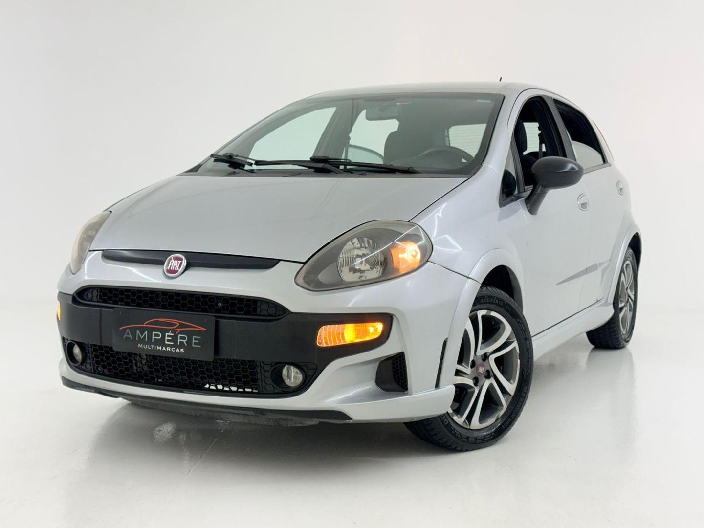 FIAT PUNTO BLACKMOTIN DL 2017 - Ampére Multimarcas - Veículos usados e semi novos à venda em Curitiba/PR