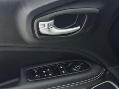 FIAT TORO 1.3 TURBO 270 FLEX VOLCANO AT6 2026 - Ampére Multimarcas - Veículos usados e semi novos à venda em Curitiba/PR