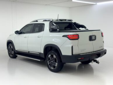 FIAT TORO 1.3 TURBO 270 FLEX VOLCANO AT6 2026 - Ampére Multimarcas - Veículos usados e semi novos à venda em Curitiba/PR
