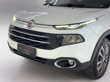 FIAT TORO VOLCANO AT D4 2019 - Ampére Multimarcas - Veículos usados e semi novos à venda em Curitiba/PR