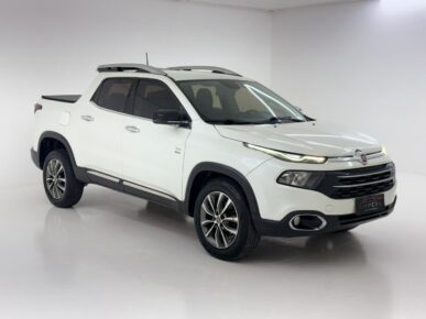 FIAT TORO VOLCANO AT D4 2019 - Ampére Multimarcas - Veículos usados e semi novos à venda em Curitiba/PR