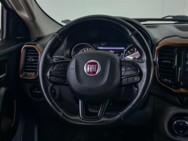 FIAT TORO VOLCANO AT D4 2019 - Ampére Multimarcas - Veículos usados e semi novos à venda em Curitiba/PR
