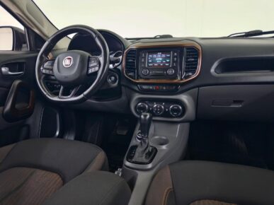 FIAT TORO VOLCANO AT D4 2019 - Ampére Multimarcas - Veículos usados e semi novos à venda em Curitiba/PR