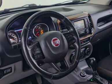 FIAT TORO VOLCANO AT D4 2019 - Ampére Multimarcas - Veículos usados e semi novos à venda em Curitiba/PR